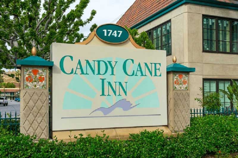 Candy Cane Inn