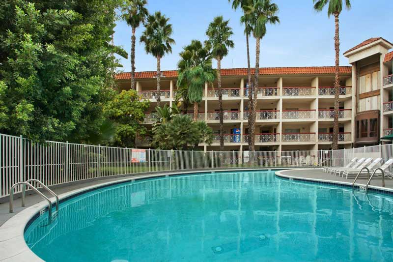 Ramada by Wyndham Burbank Airport