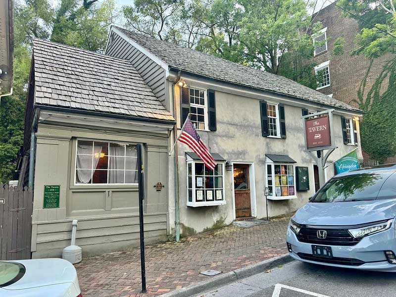 The Tavern Restaurant