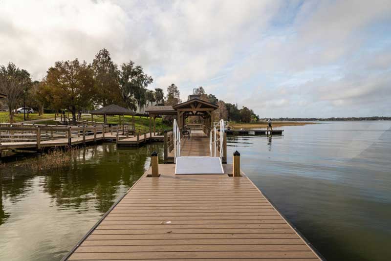Lake Howard Park