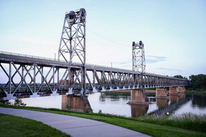 Meridian Bridge